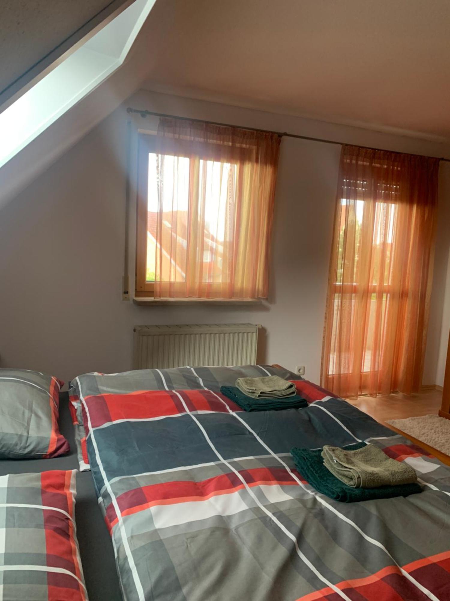 Sonniges Dachzimmer Фойхт Экстерьер фото